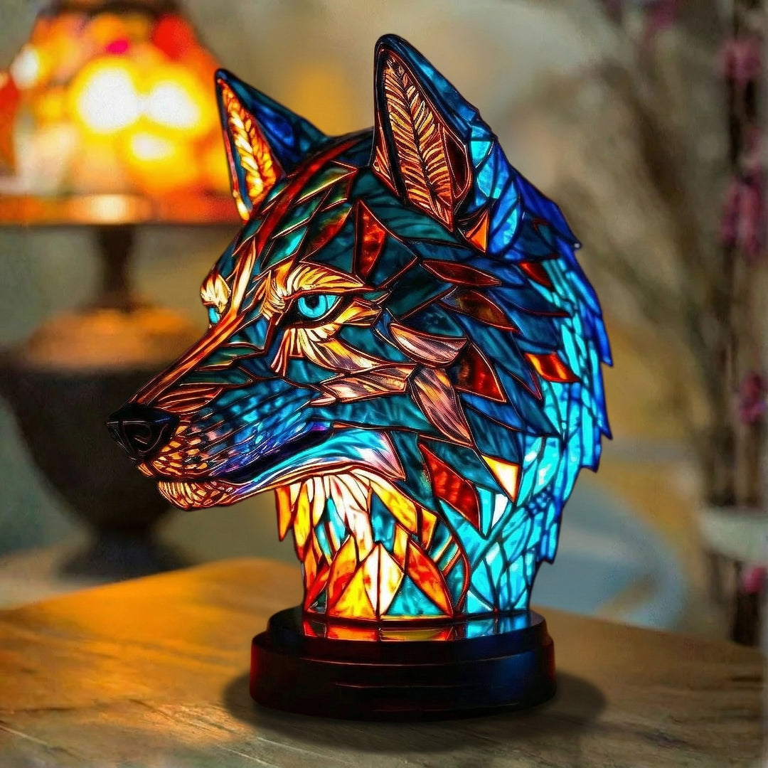 Akéla - Lamp vitraažides